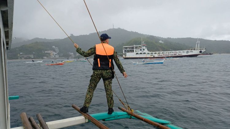 PNP-Maritime Group, nakasabat ng tatlong fishing vessel na iligal na nangingisda sa karagatan ng Romblon