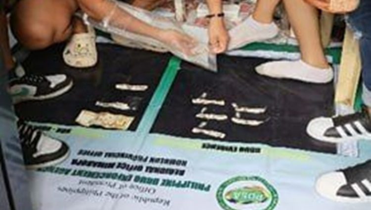 Babae sa Magdiwang, arestado sa buy-bust ops kontra iligal na droga