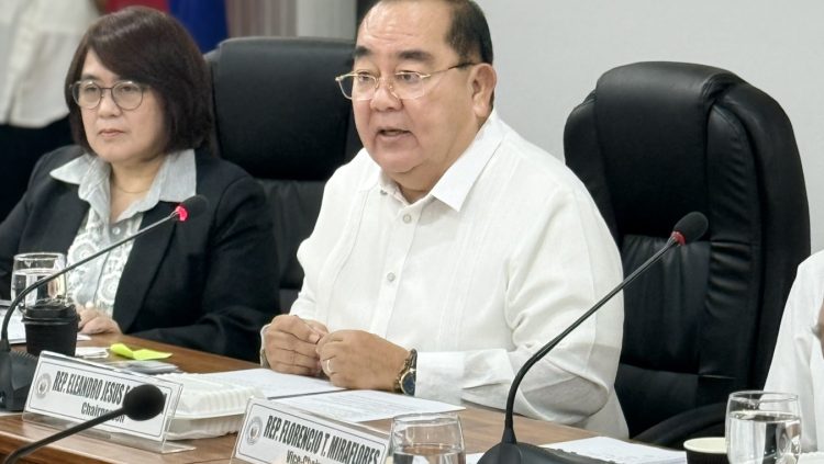 Panukalang pagtanggal ng travel tax aprubado na sa Kamara sa ikatlo at huling pagbasa