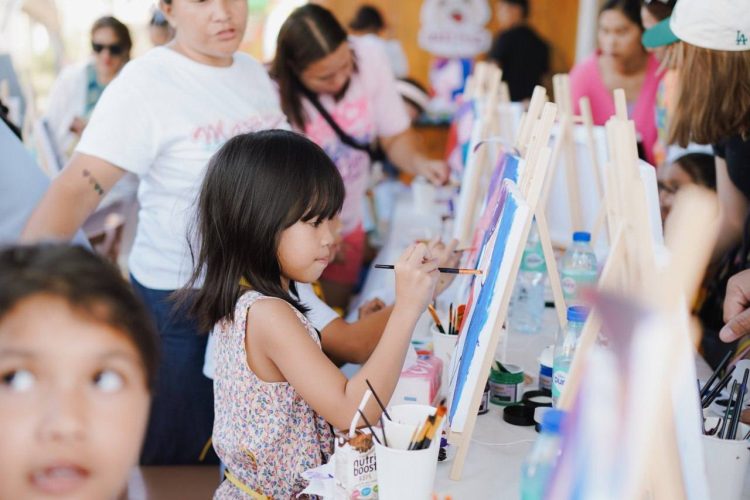 “Paint. Eat. Play” art session, naghatid ng bonding sa mga pamilya sa Odiongan