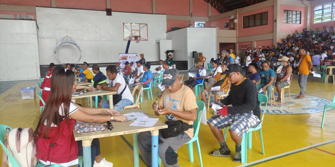 DSWD: Mga tricycle driver na hindi naisama sa unang batch, makakatanggap pa rin ng ayuda