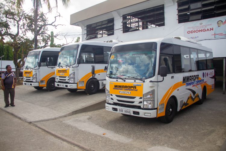 Kauna-unahang modernized jeepney units sa Romblon, inilunsad ng MIMAROPA Transport Cooperative