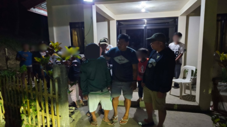 Suspek sa engkwentro sa Odiongan, sumuko na sa pulisya