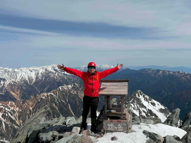 Sibuyanon mountaineer, kabilang sa limang nakaakyat sa Mt. Yarigatake sa Japan