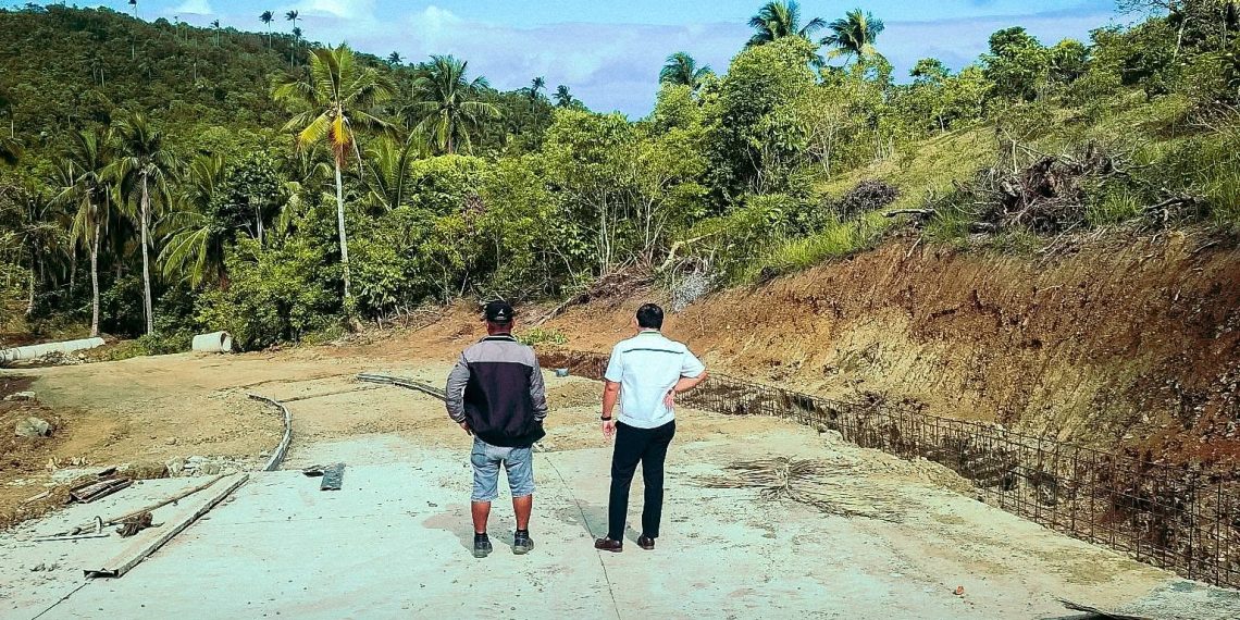 Access road sa Sitio Lantangan sa Calatrava popondohan sa ilalim ng LGSF