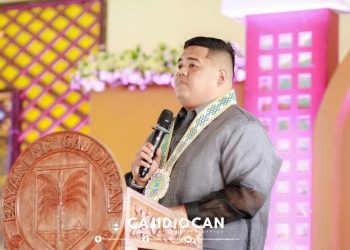 Mahigit 40 contractual workers sa Cajidiocan sinuspinde dahil sa hindi pagdalo sa flag ceremony