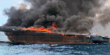 PCG naglabas ng safety advisory matapos masunog ang motor yacht sa San Fernando