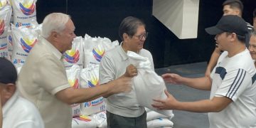 PBBM namahagi ng bigas sa 16,000 benepisyaryo sa Puerto Princesa sa ilalim ng Bawat Bayan Makikinabang