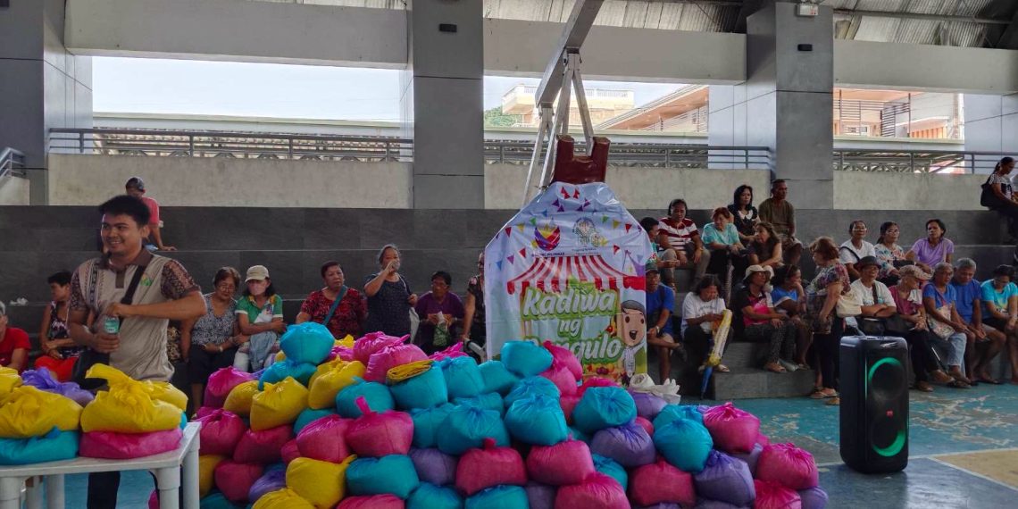 6,000 kilo ng P20/kilo bigas naibenta sa San Agustin, Odiongan