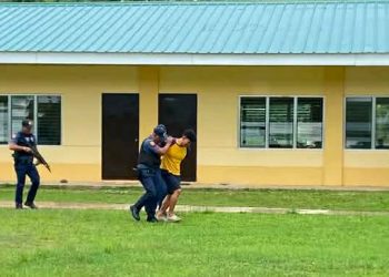 Magdiwang PNP nagsagawa ng active shooting simulation sa Agutay National High School