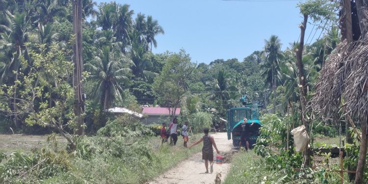 ₱2.49M road rehabilitation project sa Cajidiocan, sinimulan na
