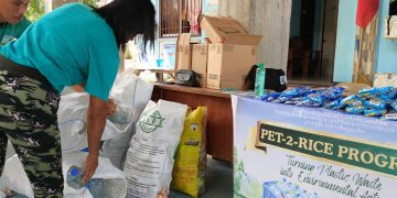 500 kilo ng plastic bottles nakolekta sa Santa Fe kapalit ng bigas, groceries