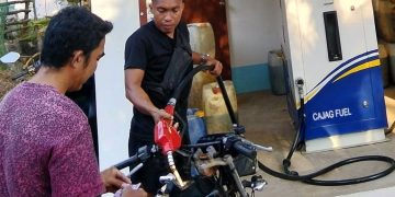 Gasolina at krudo sa Simara, nakakaranas ng shortage dahil sa kawalan ng biyahe ng barko