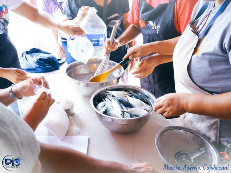 TESDA nagbigay ng interventions sa Cajidiocan sa ika-32 anibersaryo nito