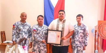 Mayor Ramos kinilala ng PCGA dahil sa mabilis na responde sa insidente ng nasunog na yate