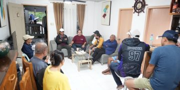 Cong. Madrona nakipagpulong sa mga opisyal ng Odiongan para alamin ang sitwasyon sa mga binahang lugar