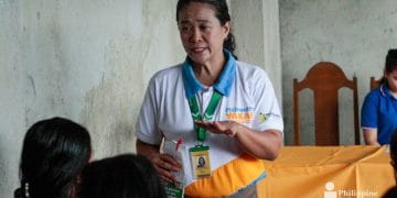 PhilHealth Romblon hinikayat ang mga miyembro na gamitin ang eGovPH app