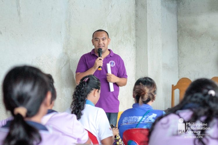 PIA nagsagawa ng Information Caravan sa Barangay Mabini, San Andres