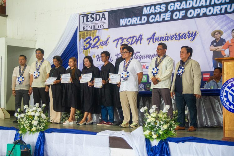 188 Romblomanon, nagtapos sa programa ng TESDA