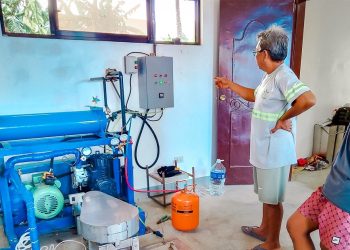 Solar-powered ice plant malaking tulong sa mangingisda sa San Agustin