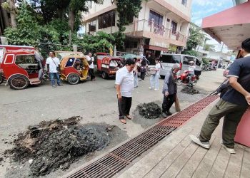 LGU Odiongan nagsagawa ng canal, river cleaning upang maiwasan ang pagbaha