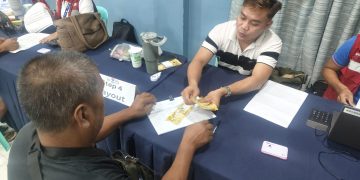 331 tricycle drivers sa Odiongan, tumanggap ng tig-₱5,000 ayuda mula DSWD