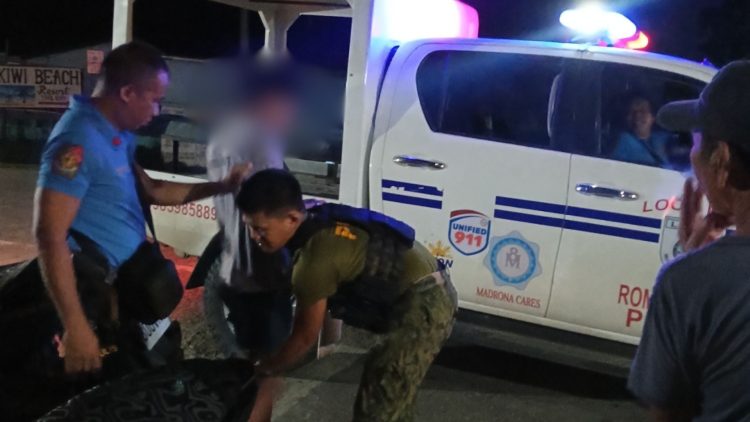 Lalaki na diumanoy nagnakaw ng pera sa isang simbahan, arestado sa lamayan