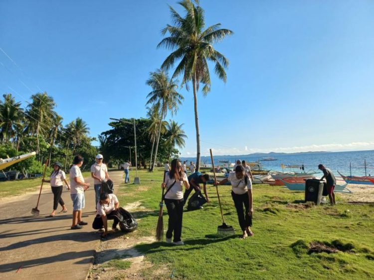 San Jose LGU, nagsagawa ng coastal clean-up sa Inobahan Beach