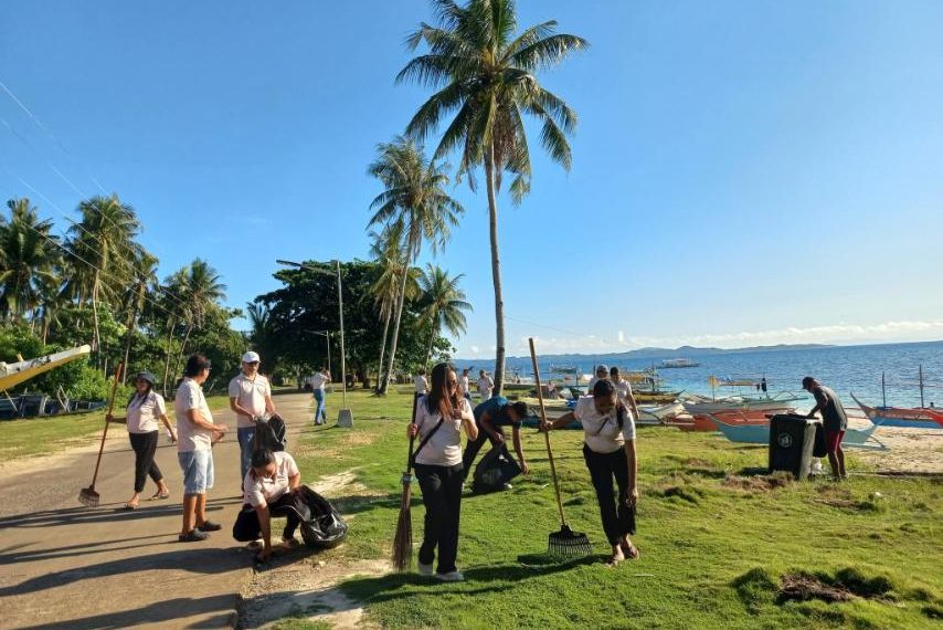 San Jose LGU, nagsagawa ng coastal clean-up sa Inobahan Beach