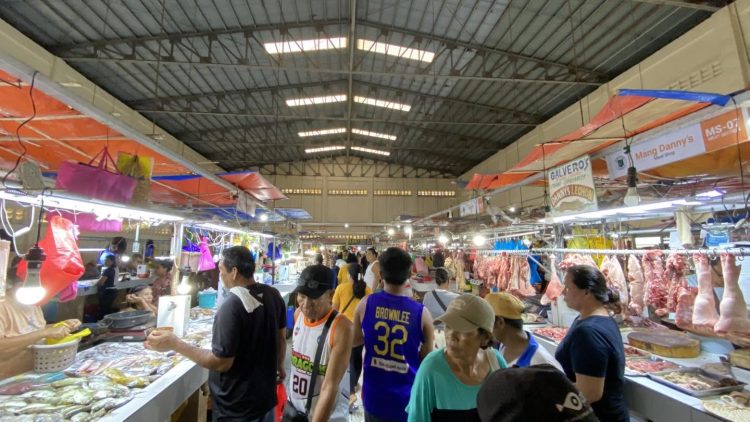 Looc Public Market, kinilalang Most Consumer-Friendly palengke sa MIMAROPA