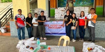 Rice subsidy, ipinamahagi sa mahigit 700 benepisyaryo sa Alcantara